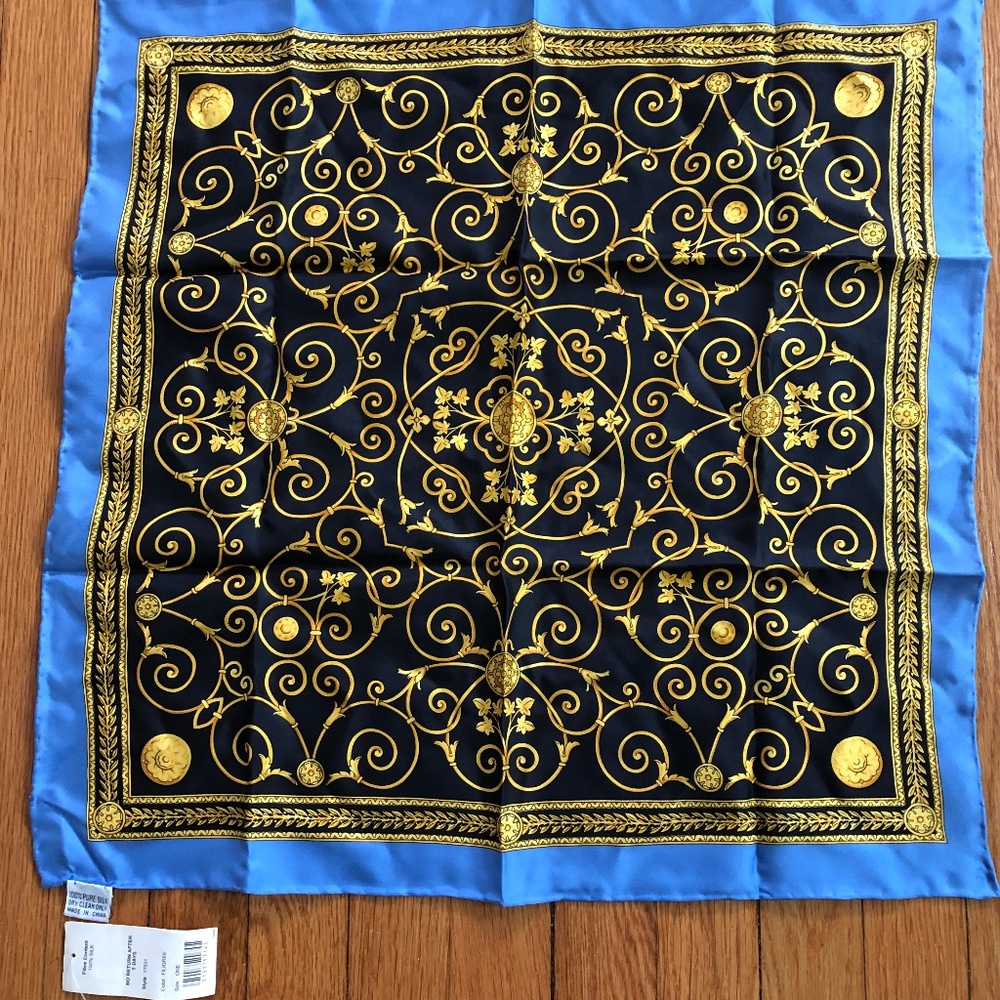 Carlisle 100% silk scarf 21” square
